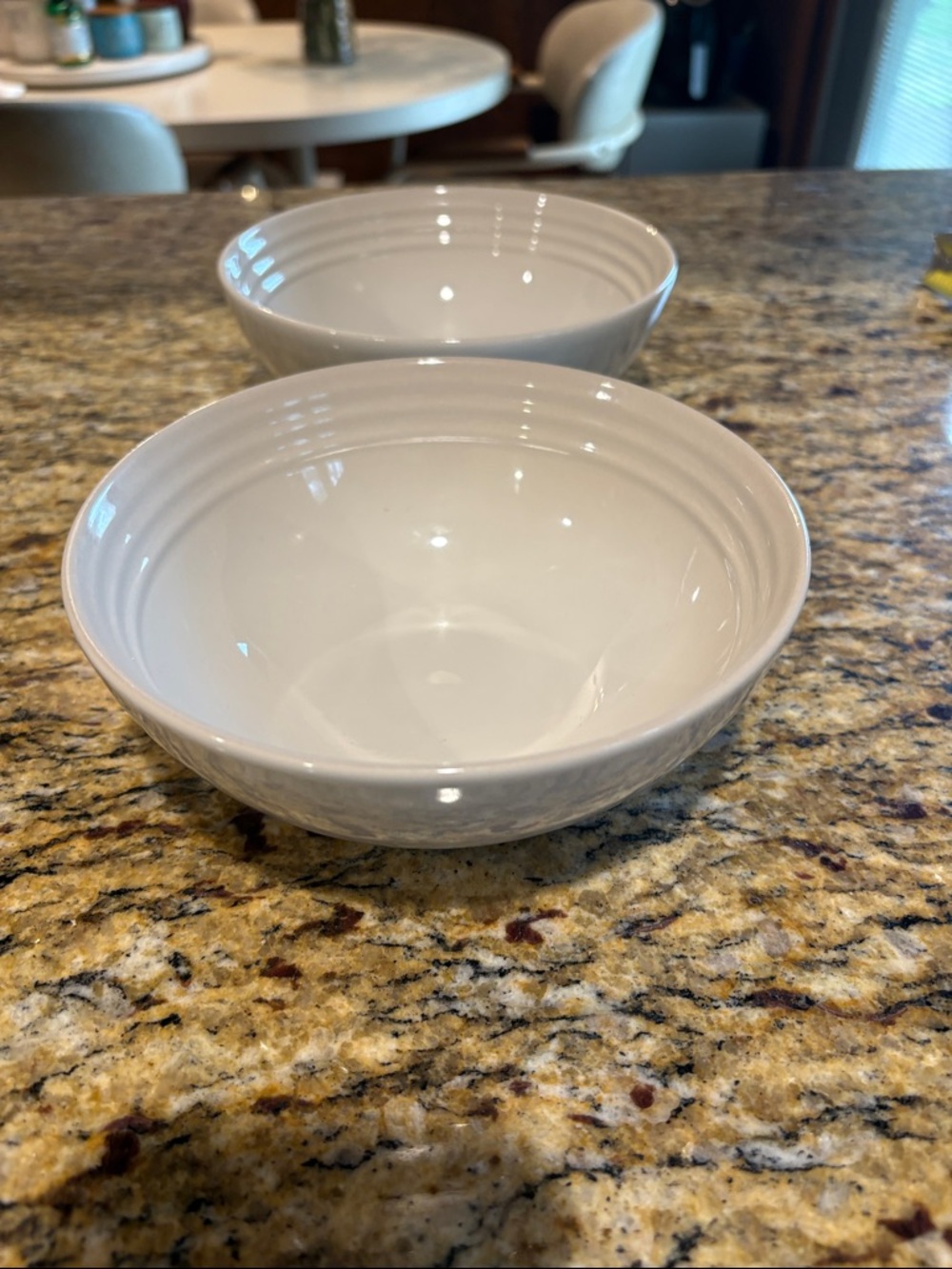 NWT Le Creuset 16cm Cereal Bowl, Set of 2, Meringue - Picture 6 of 11